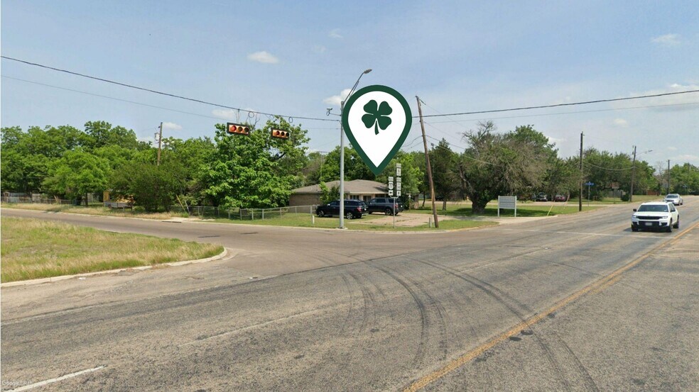More Photos Of 1011 N Robinson Dr, Waco Land For Sale