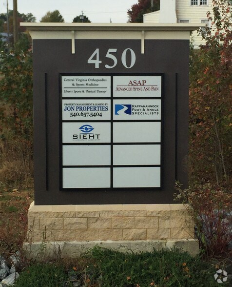 More Photos Of 450 Garrisonville Rd, Stafford Office For Sale