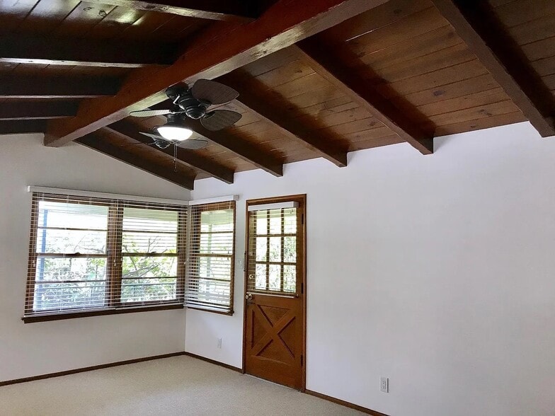 More Photos Of 1453 S Westgate Ave, Los Angeles Apartments For Sale