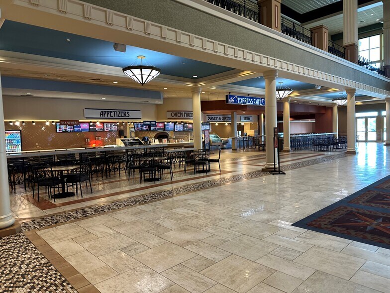 More Photos Of 7301 W Grand Pky S, Richmond Movie Theatre For Sale