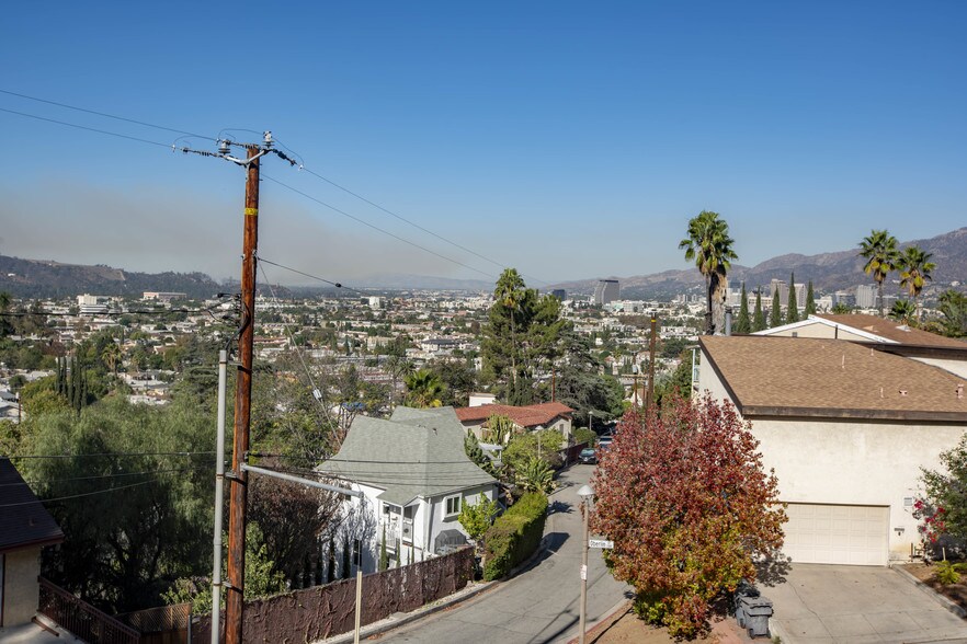 More Photos Of 1400 Marion Dr, Glendale Land For Sale