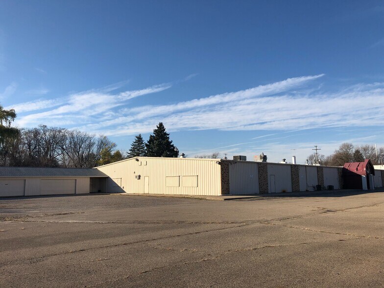 More Photos Of 1110 E Bristol Rd, Burton Medical For Lease