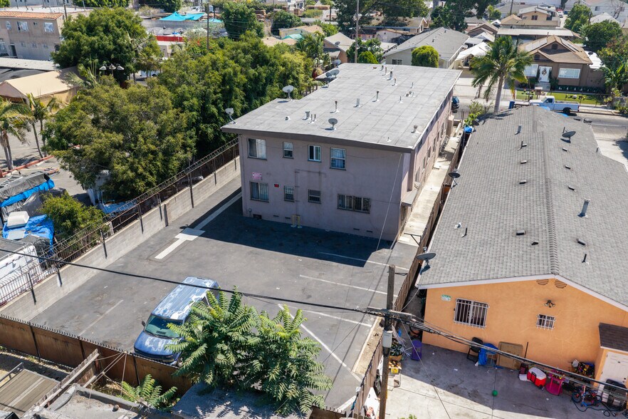 More Photos Of 1433 E 61st St, Los Angeles Apartments For Sale