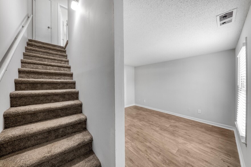 More Photos Of 3656 Browns Bridge Rd, Gainesville Apartments For Sale