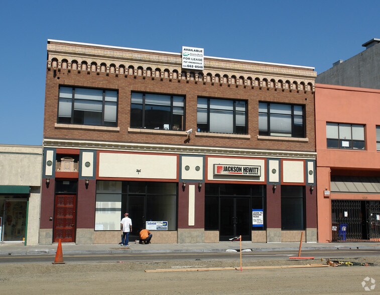 More Photos Of 1017 Macdonald Ave, Richmond Office Residential For Lease