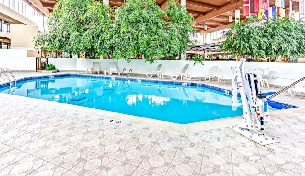 More Photos Of 9191 Wickham Rd, Romulus Hospitality For Sale