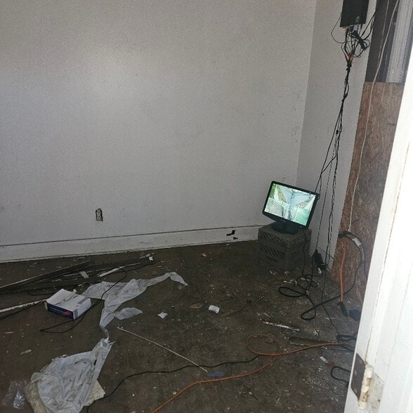 More Photos Of 3425 E 128th St, Cleveland Apartments For Sale