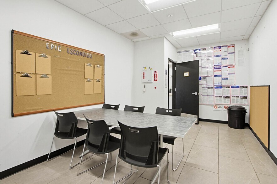 More Photos Of 760-762 W Mission Ave, Escondido Auto Repair For Lease