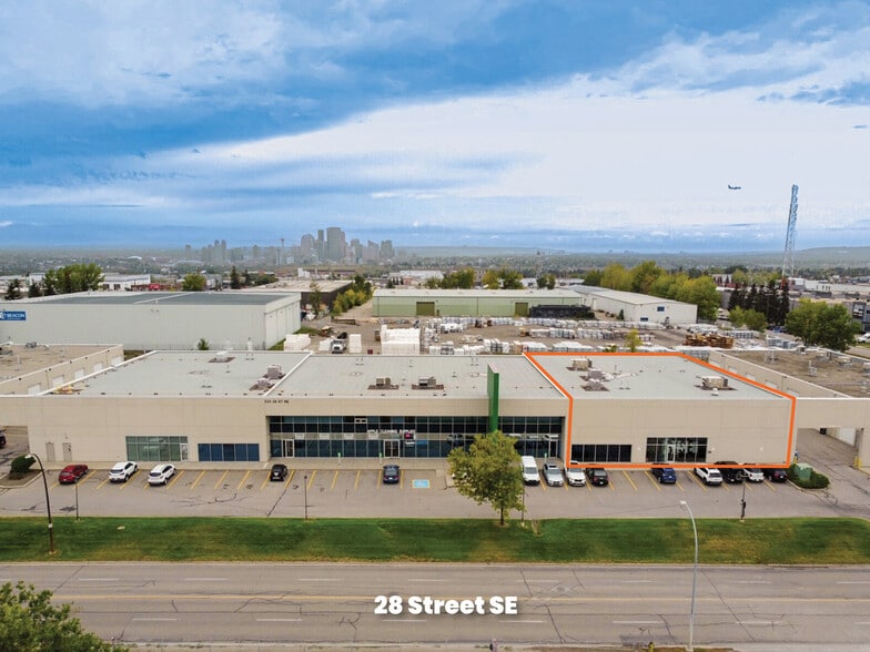 More Photos Of 333 28th St NE, Calgary Warehouse For Sale