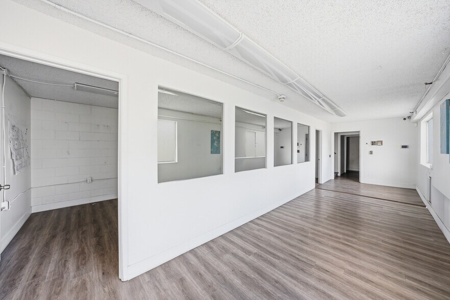 More Photos Of 16440 Ashland Ave, San Lorenzo Warehouse For Lease
