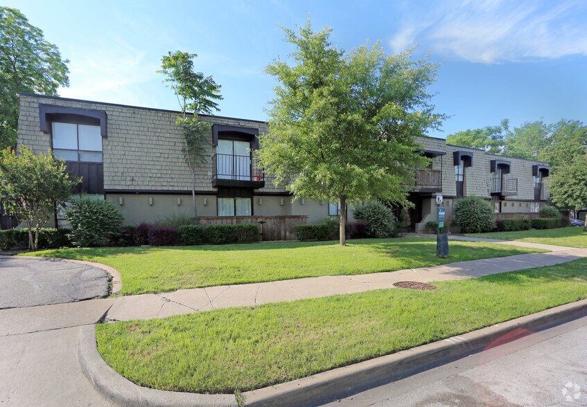 More Photos Of , Dallas Multifamily For Sale
