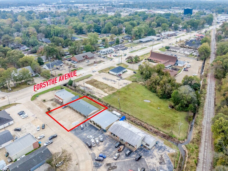 More Photos Of 2105 Justice St, Monroe Serviced Offices For Sale