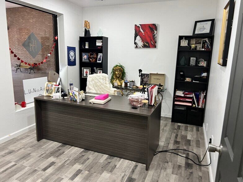 More Photos Of 7200 S Pennsylvania Ave, Oklahoma City Office Residential For Lease