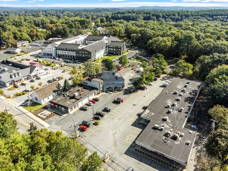 More Photos Of 861 Edgell Rd, Framingham Storefront For Sale