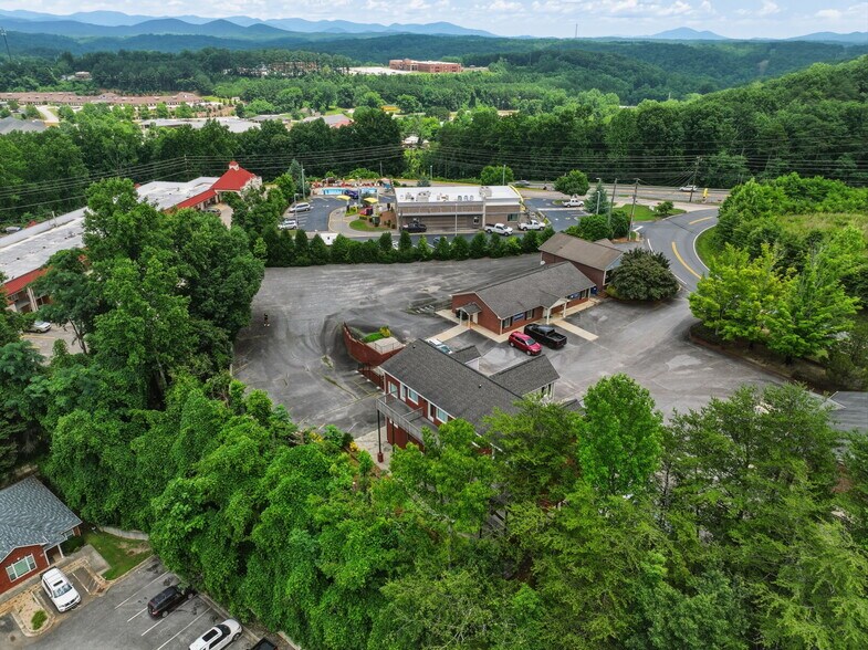 More Photos Of 70 Mountain Dr, Dahlonega Medical For Lease