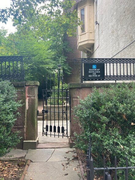 More Photos Of 818-824 Pine St, Philadelphia Medical For Lease