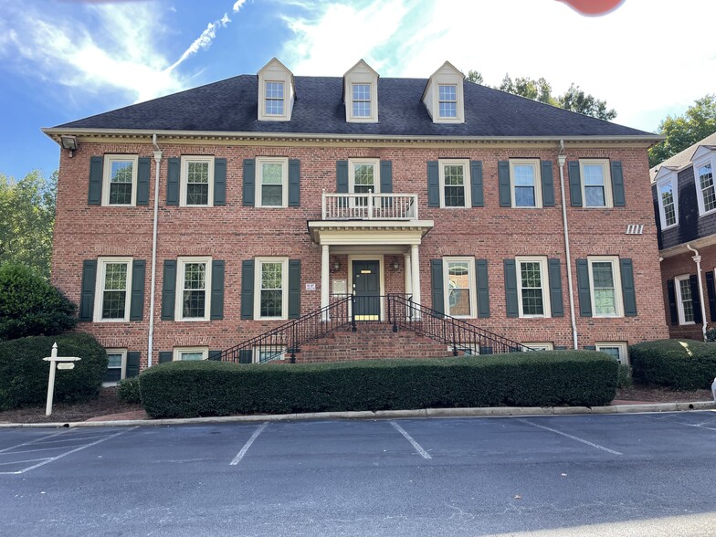 Primary Photo Of 1111 Cambridge Sq, Alpharetta Office For Lease