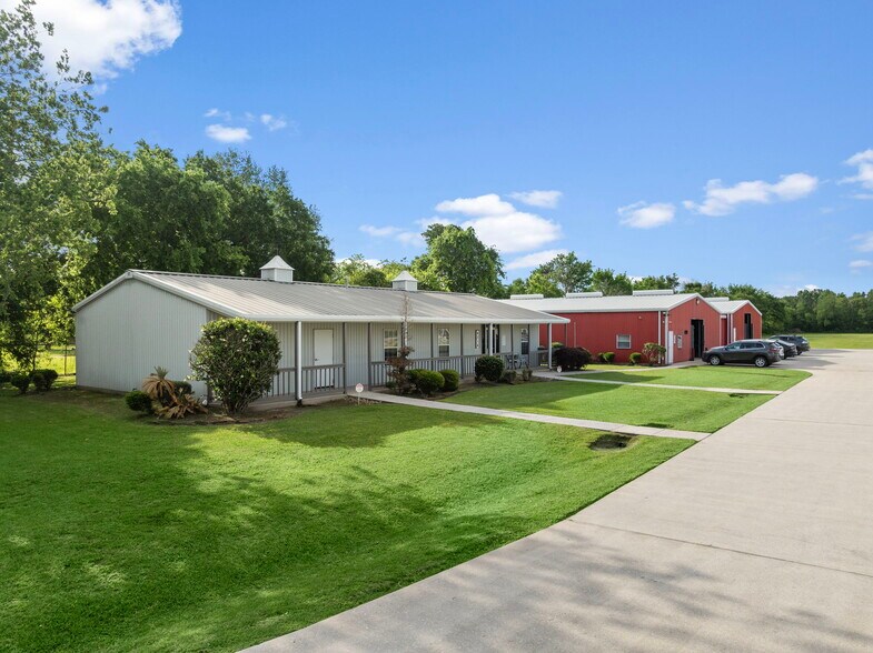 More Photos Of 421 Jones Rd, Highlands Warehouse For Sale