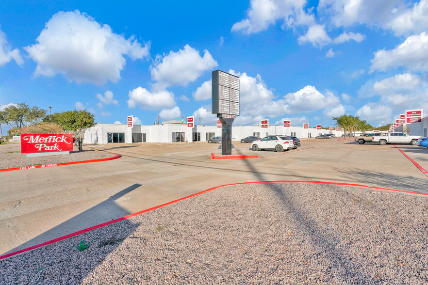 Primary Photo Of 930-940 N Belt Line Rd, Irving Unknown For Lease