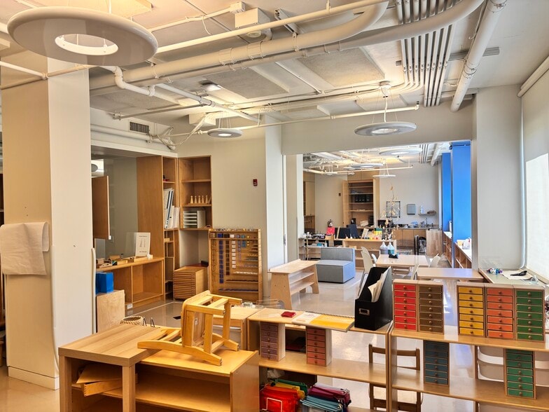 More Photos Of 310 E Houston St, New York Apartments For Lease