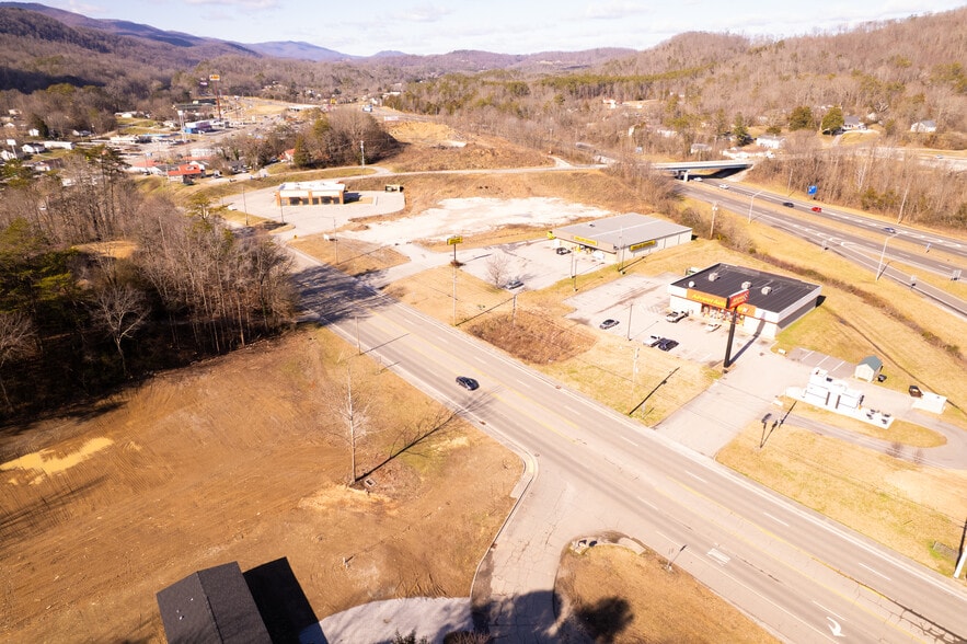 More Photos Of 409 Norris Freeway, Rocky Top Land For Lease