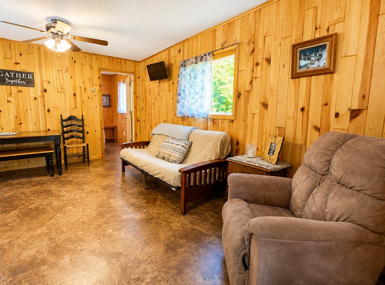 More Photos Of 731 S Camp 10 Rd, Mio Hotel For Sale