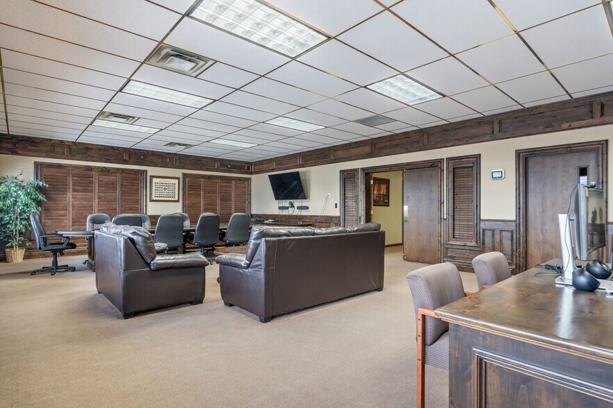 More Photos Of 2765 Fairgrounds Rd, American Falls Distribution For Sale