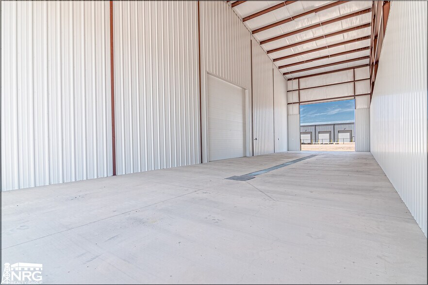 More Photos Of 9817-B Interstate 20, Midland Warehouse For Sale