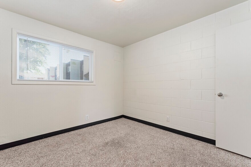 More Photos Of 529 Rossi St, Boise Apartments For Sale