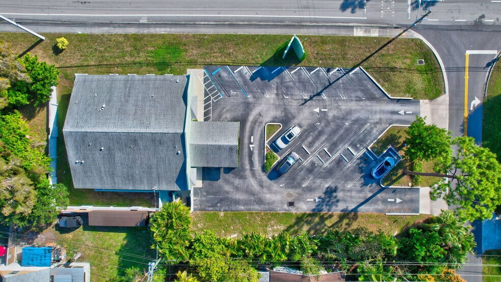 More Photos Of 13455 S Military Trl, Delray Beach Medical For Lease