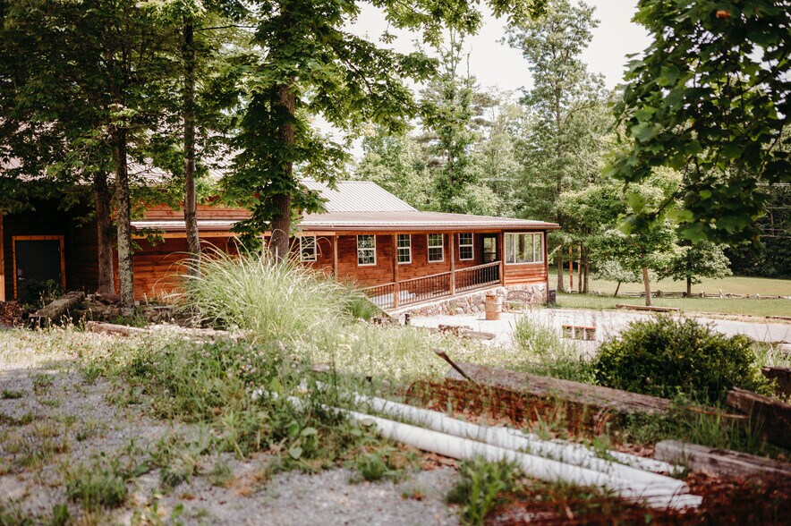 More Photos Of 16 Baby Back Pl, Pipestem Flex For Sale