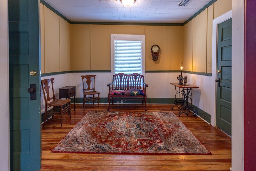 More Photos Of 86 Masters Dr, Saint Augustine Office For Sale