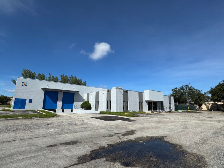 More Photos Of 1280 SW 27th Ave, Pompano Beach Warehouse For Lease