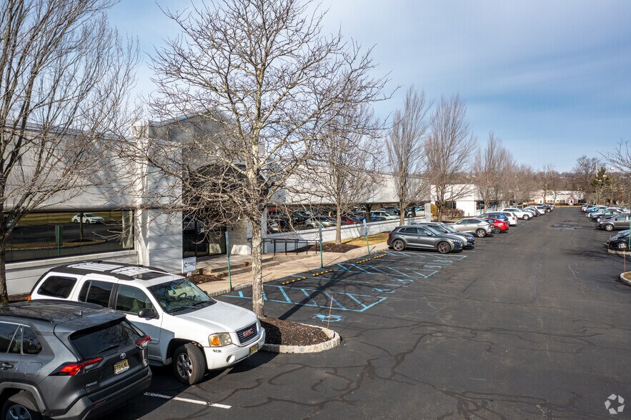 Primary Photo Of 41 Spring St, New Providence Research And Development For Lease