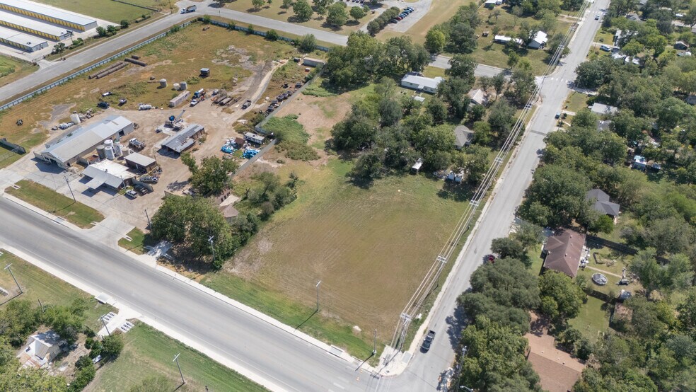 More Photos Of N Austin St & E Martindale St, Seguin Land For Sale