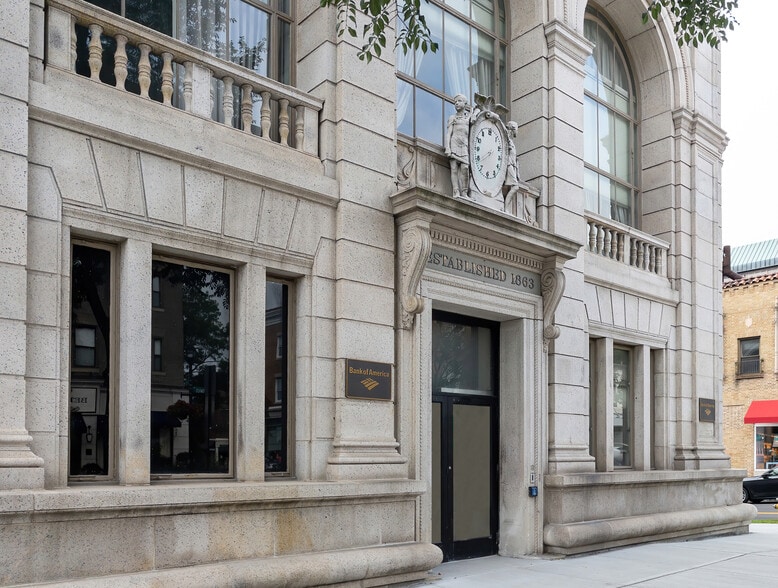 More Photos Of 240 Greenwich Ave, Greenwich Office For Lease