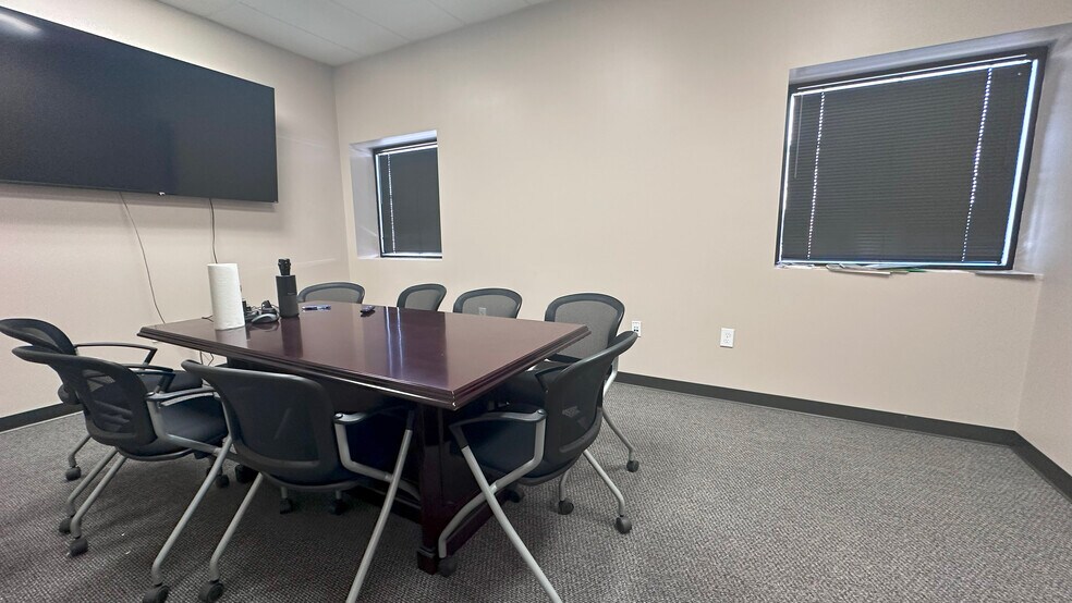 More Photos Of 6812 Bourgeois Rd, Houston Warehouse For Lease