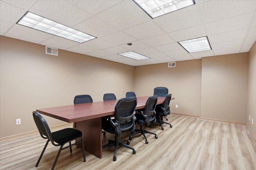 More Photos Of , Anoka Unknown For Sale