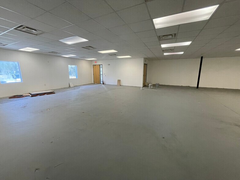 More Photos Of 5431 E Silver Springs Blvd, Silver Springs Office For Lease
