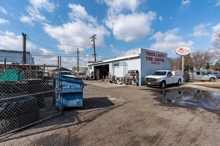 More Photos Of 13021 Century Blvd, Garden Grove Auto Repair For Sale