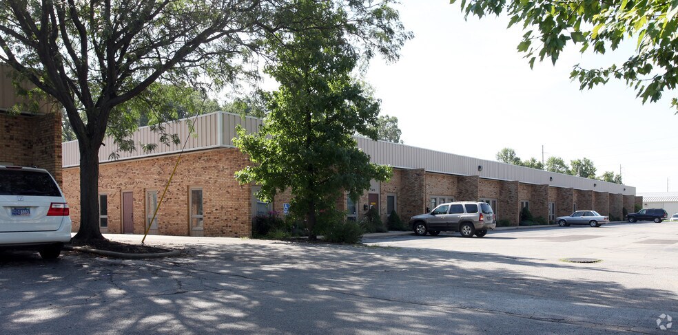 Primary Photo Of 659-675 N 36th St, Lafayette Office For Sale