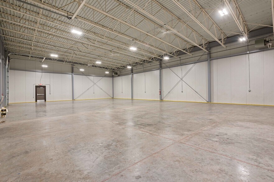 More Photos Of 334 Antelope Dr, La Grande Distribution For Sale