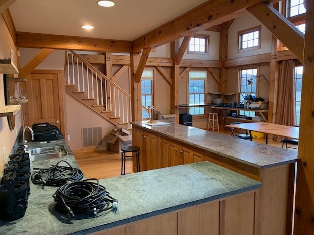 More Photos Of 292 S Main St, Sheffield Office For Lease