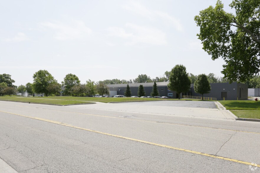 More Photos Of 2950 Prairie St SW, Grandville Manufacturing For Sale