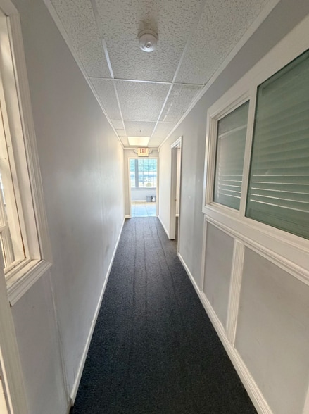 More Photos Of 6254 Memorial Dr, Stone Mountain Storefront Retail Office For Lease