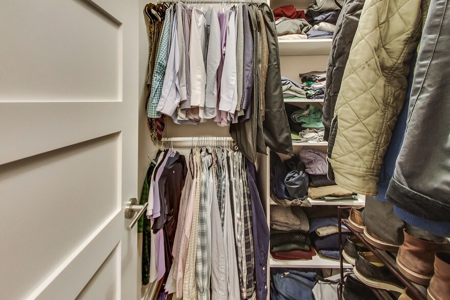 More Photos Of 2636 N Lincoln Ave, Chicago Apartments For Lease