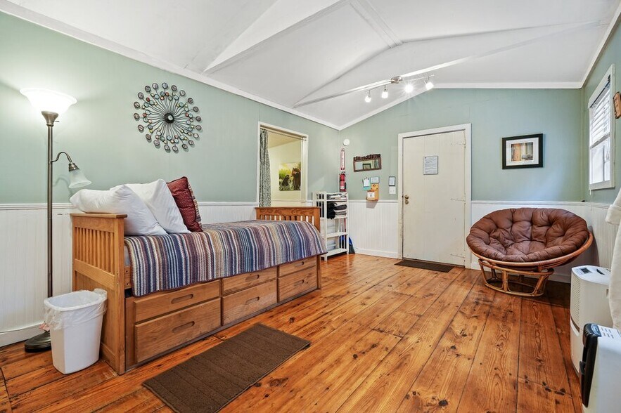 More Photos Of 400 Mulberry Gap Rd, Ellijay Hospitality For Sale