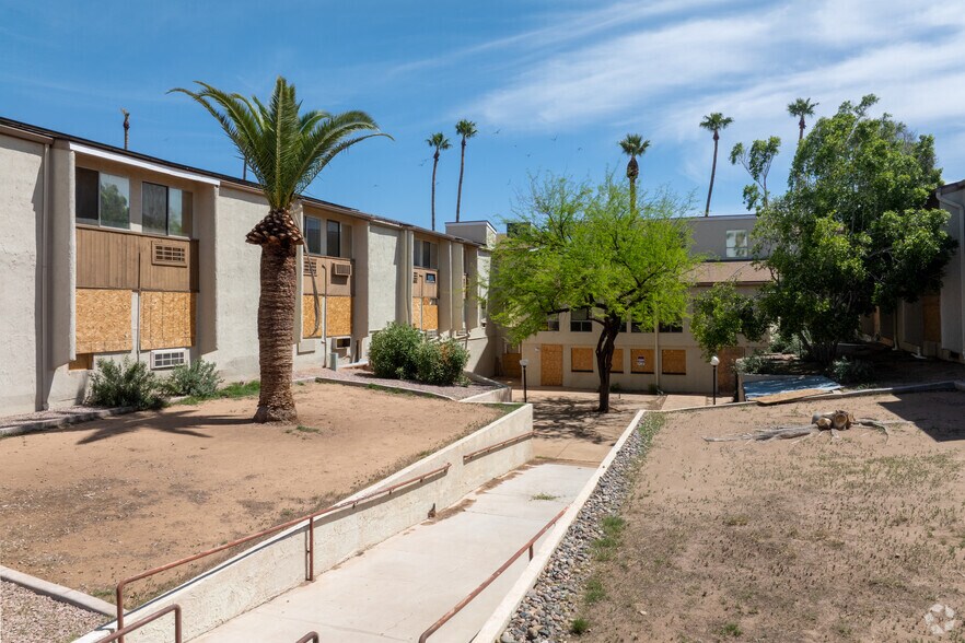 More Photos Of 152 N 56th St, Mesa Congregate Senior Housing For Sale