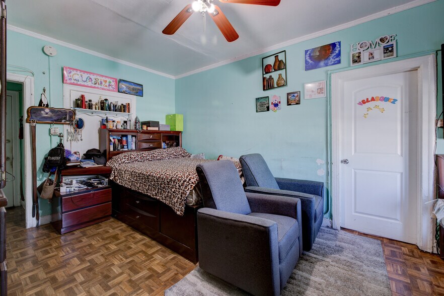 More Photos Of 2709 W Pico Blvd, Los Angeles Apartments For Sale