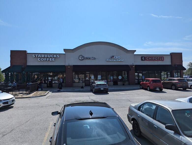 More Photos Of 13123 State Line Rd, Kansas City General Retail For Lease